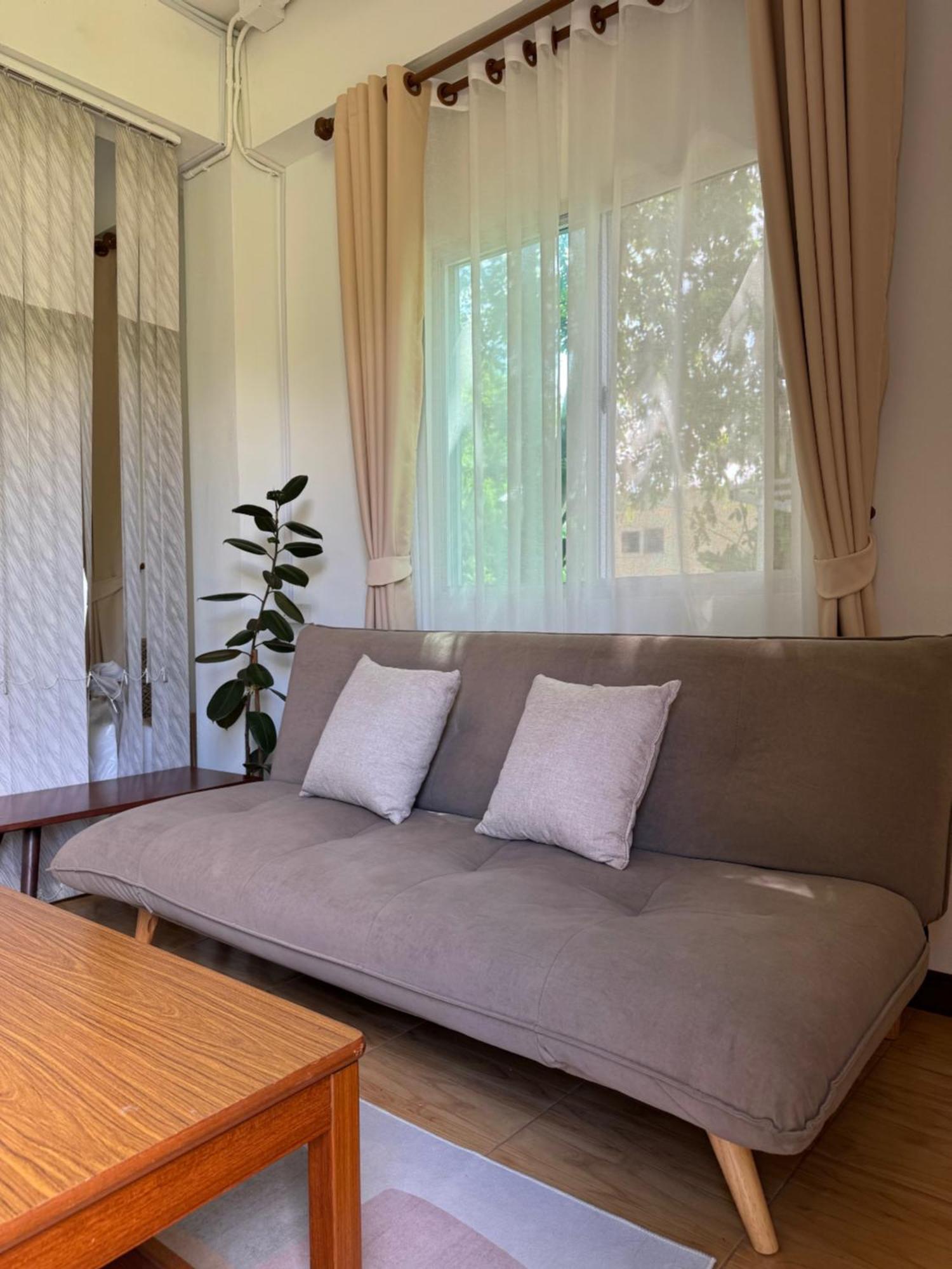 Rai Boonsom Apartman Phrau Kültér fotó